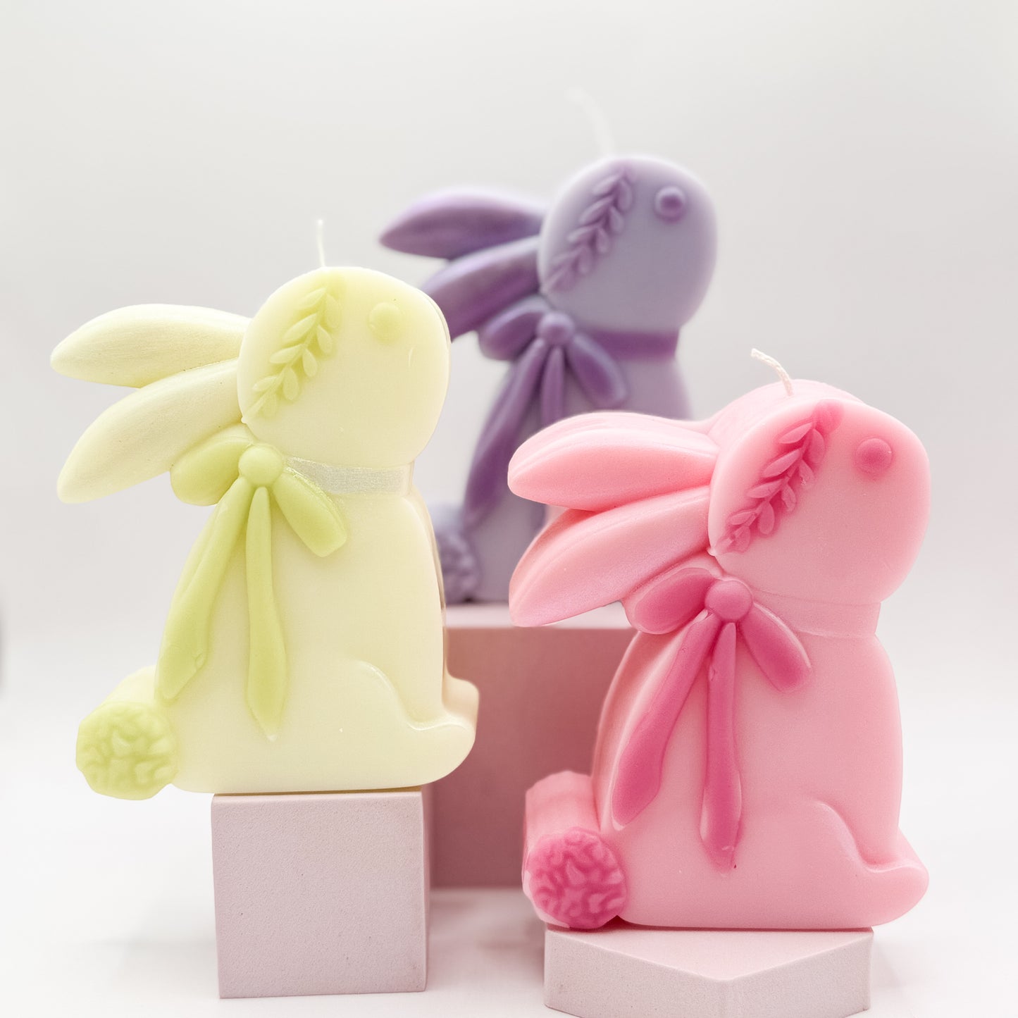 Vela Conejo XL Decorativa | Aroma a Peonías | Spring Glow 2026